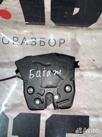 Замок багажника Bmw X5 E70 N55B30 2012