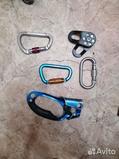 Жумар, снаряжение для альпинизма