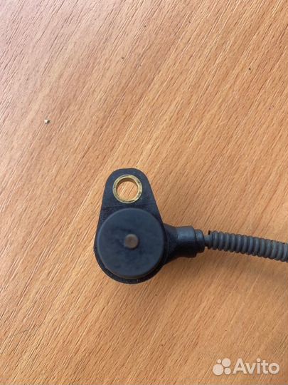 Датчик коленвала Vw Passat B6 BVY