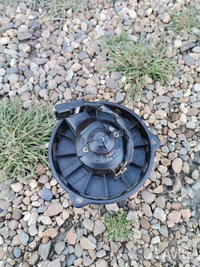 Моторчик печки toyota corolla 110