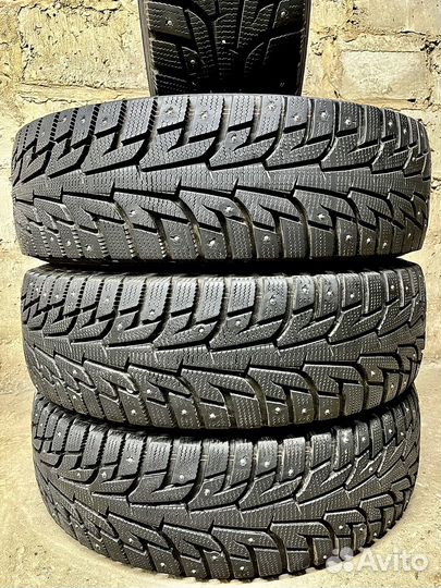 Hankook Winter I'Pike 215/75 R15 100T