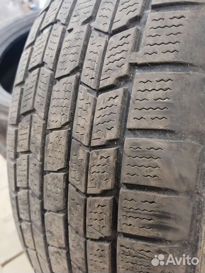 Dunlop Graspic DS3 215/60 R17