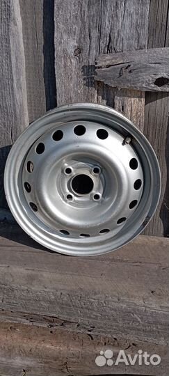 Диск r 14 штампованный
