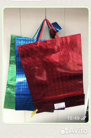 Пакеты бумажные подарочные