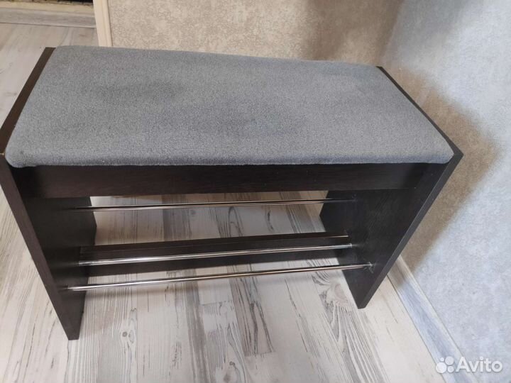 Обувница с мягким сиденьем