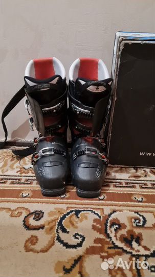 Горнолыжные ботинки