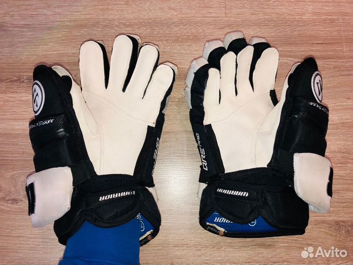 Краги хоккейные Warrior Covert QRE Pro Sr