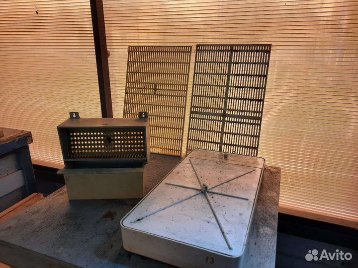 Инвентарь для пчеловодства