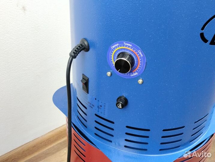 Измельчитель зерна и кормов универсальный дку 05