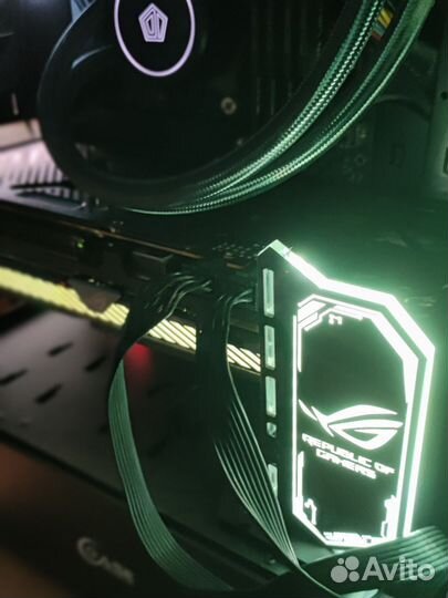 Asus rog strix rx6700xt + подставка