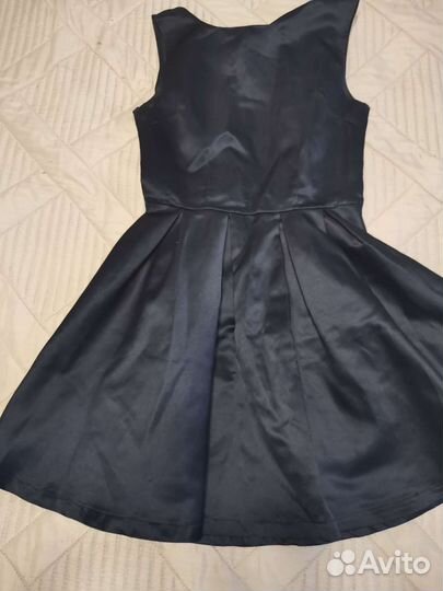 Черное платье