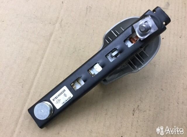 Кронштейн и крепление ремня Рено Флюенс с 2010г