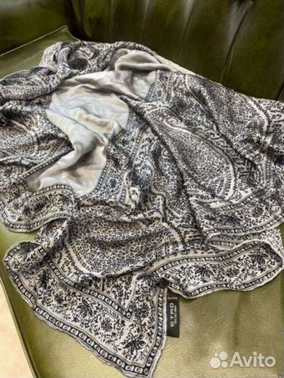 Платок шаль Etro оригинал шелк италия