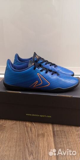 Футбольные бутсы demix quantum 3 р. 40