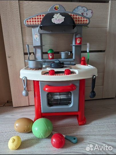 Детская игровая кухня