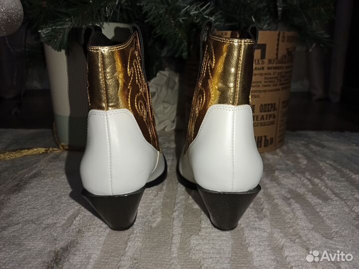 Казаки Zara 37-38 р