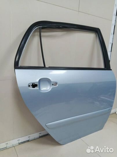 Дверь задняя правая Toyota Corolla
