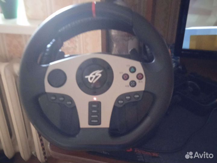 Игровой руль с педалями 900 градусов
