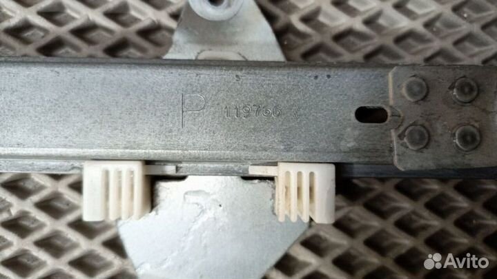 Стеклоподъемник задний левый Nissan Qashqai J10