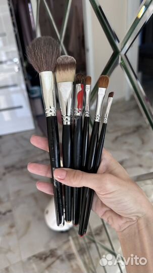 Кисти для макияжа