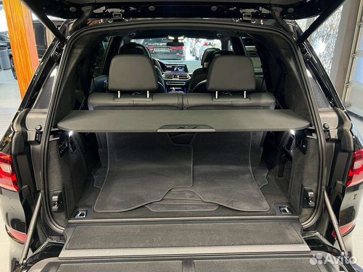 BMW X7 3.0 AT, 2022, 30 000 км