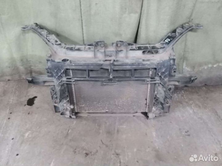 Телевизор панель Радиаторов Ford Fusion