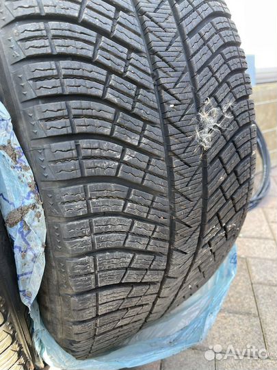 Michelin Alpin 4 315/35 R20