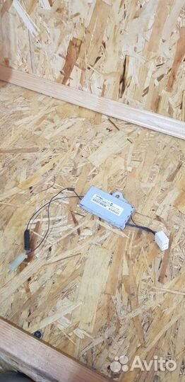 Антенна Toyota Camry 40 2010