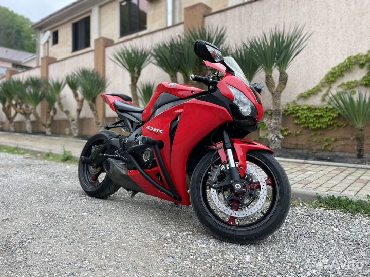 Honda cbr 1000 rr