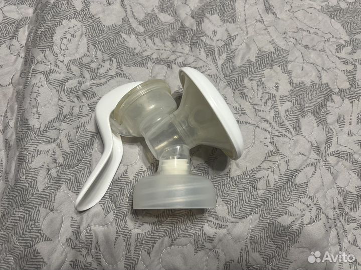 Ручной молокоотсос Philips Avent Natural SCF330/20