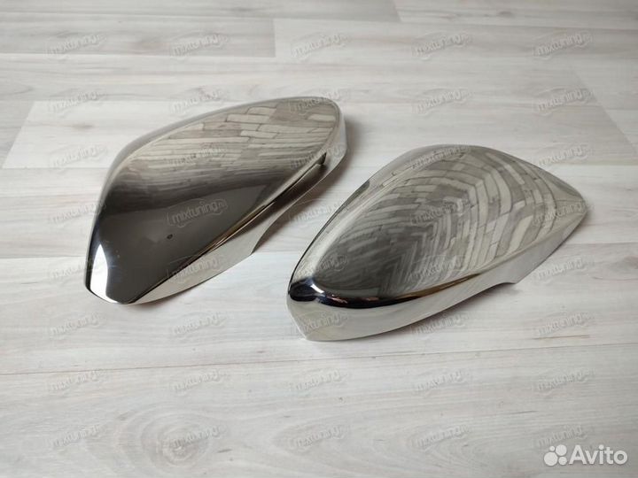Накладки на зеркала (с повторителями) Hyundai i30