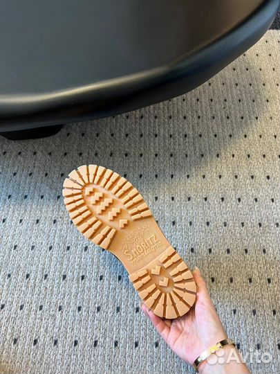 Ботинки на шнуровке Prada