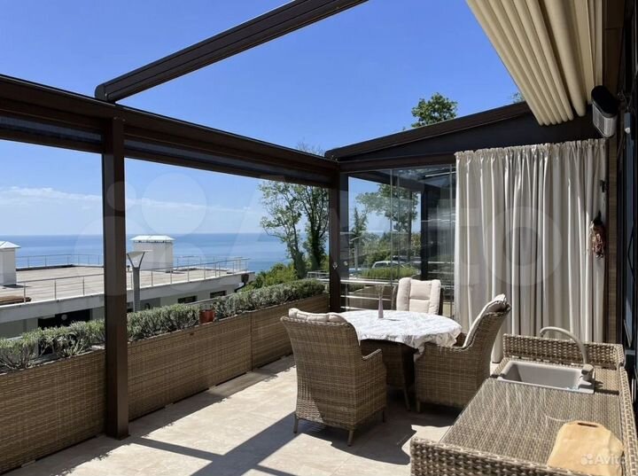 2-к. квартира, 89 м², 1/3 эт.