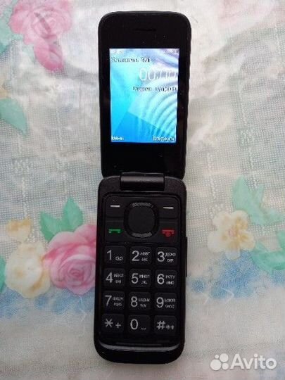 Продам сотовый телефон