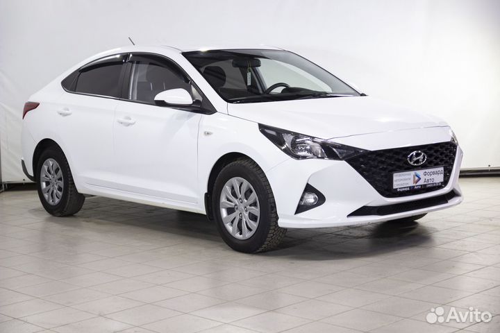 Hyundai Solaris 1.6 AT, 2021, 61 101 км