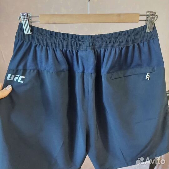 Мужские шорты Reebok XL(48-50)