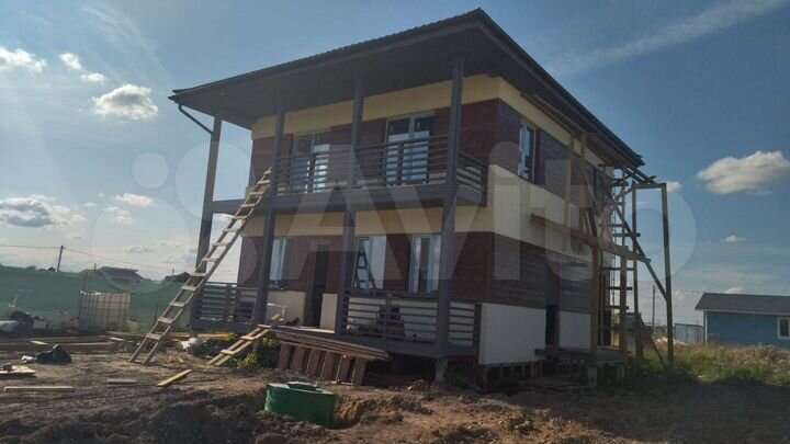 Коттедж 141 м² на участке 12 сот.