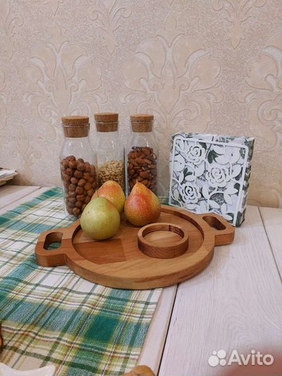 Поднос деревянный