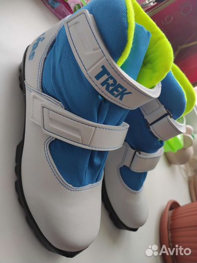 Лыжные ботинки р.38