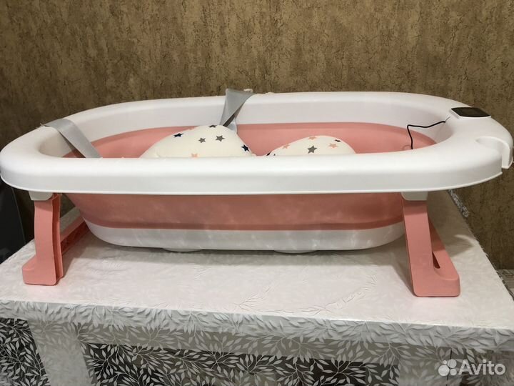 Ванночка для купания новорожденного