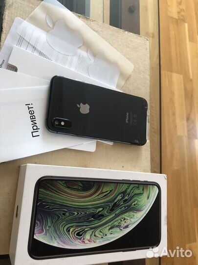 iPhone Xs, 64 ГБ