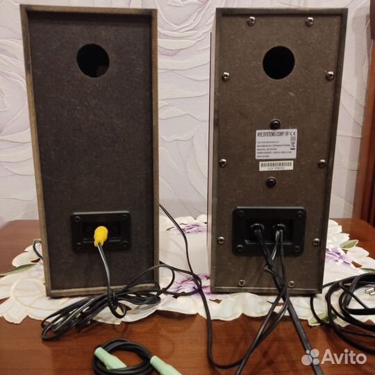 Компьютерные колонки genius SP-HF355X