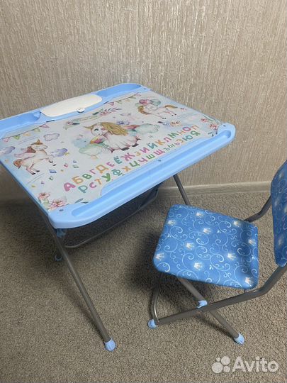 Стул складной и стол