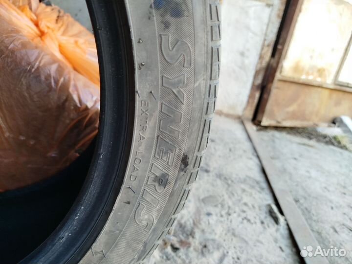 Tigar Syneris 235/45 R18 98