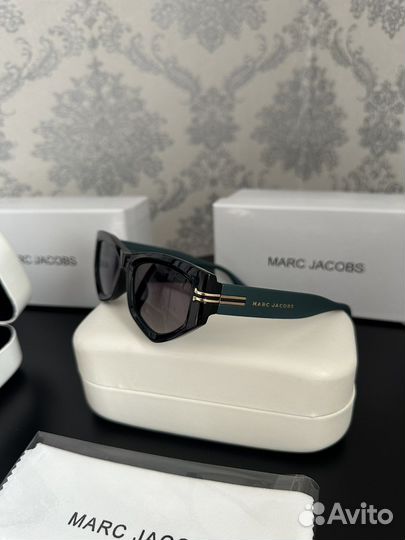 Солнцезащитные очки marc jacobs