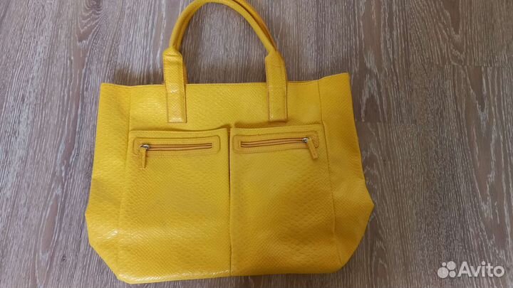 Женская сумка Neiman Marcus