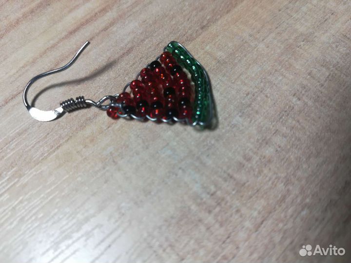Серёжки из бисера в виде арбузов
