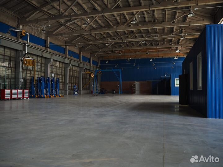 Устройство фибробетонной стяжки пола с упрочнением верхнего слоя топпингом