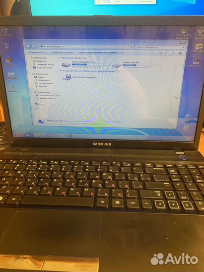 Продам ноутбук Samsung NP305V5A