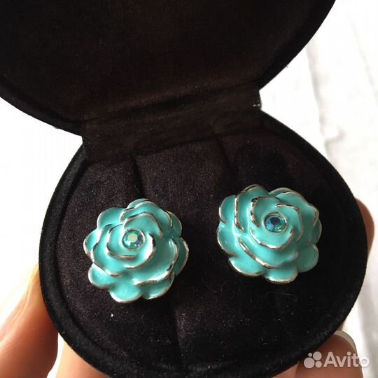 Серьги женские